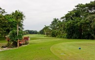 Club de golf Pun Hlaing